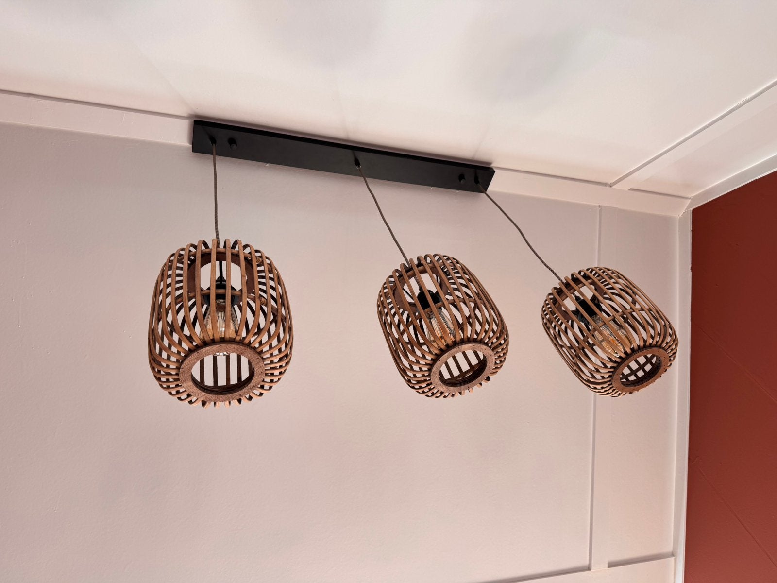 Hanglamp met 3 bamboe kappen, Hout, E27 (groot), Zo goed als nieuw, Ophalen