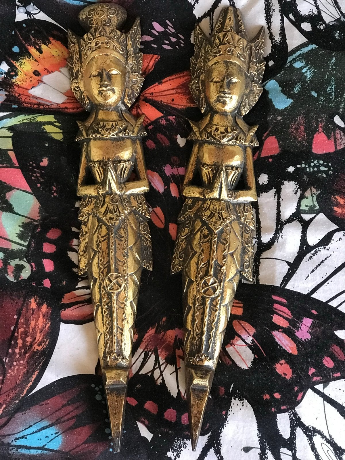 Set van 2 gouden Aziatische godinnen beelden, Antiek en Kunst, Ophalen of Verzenden, Handgemaakt, 20 - 50 cm, Beeld