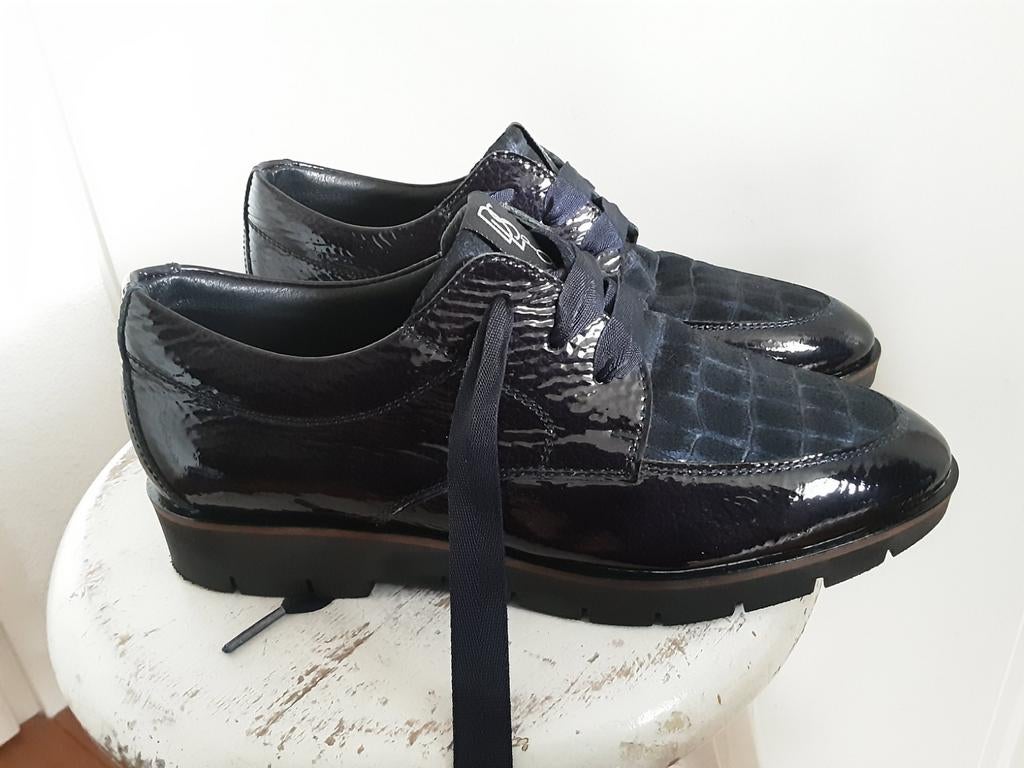 DL SPORT schoenen maat 39 donkerblauw, Kleding | Dames, Schoenen, Blauw, Ophalen of Verzenden, DL Sport, Sneakers of Gympen