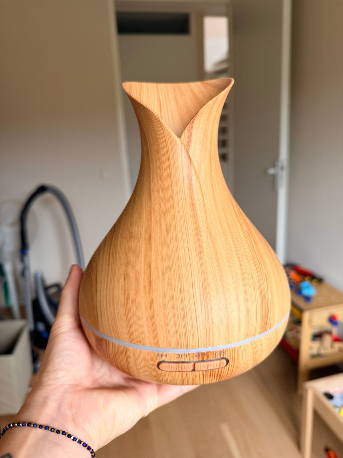 Aroma diffuser met etherische oliën, Huis en Inrichting, Ophalen, Kunststof, Zo goed als nieuw, Modern