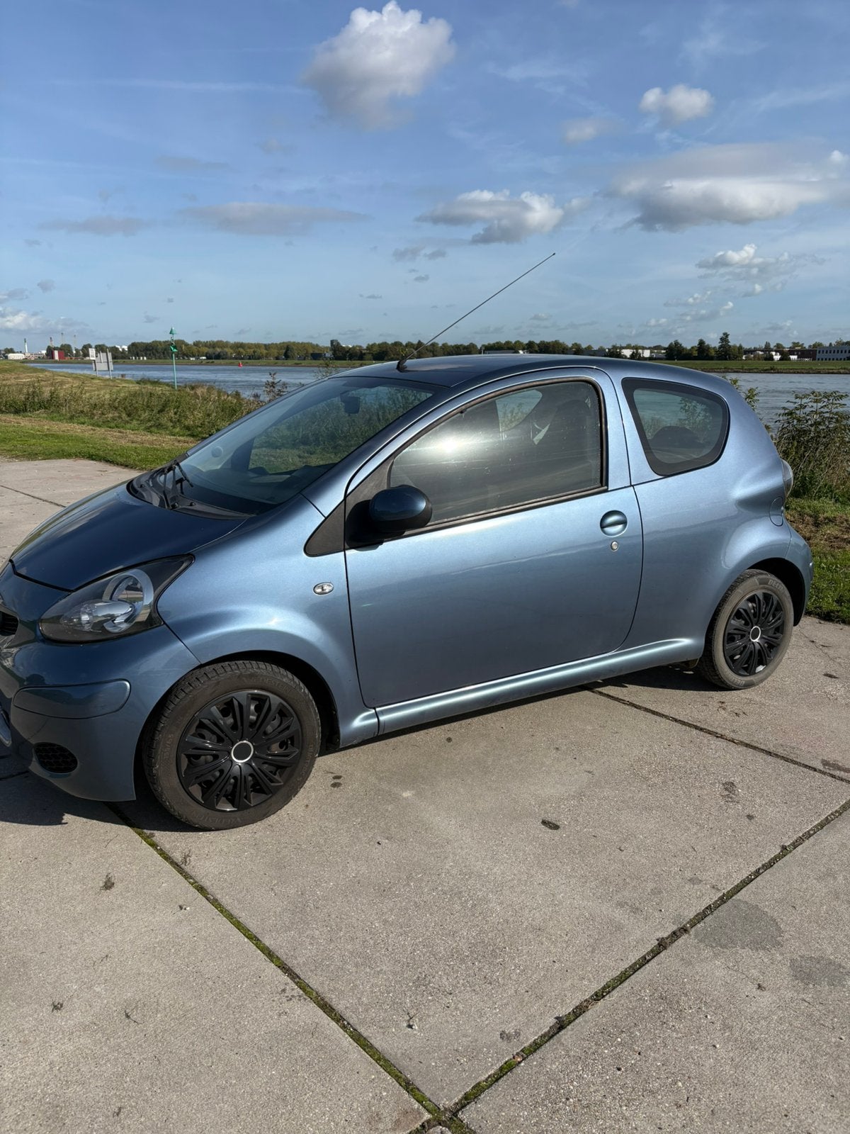 Toyota Aygo 1.0 12V Vvt-i 3DRS MMT 2009 Blauw, 68 pk, Particulier, Geïmporteerd, Aygo