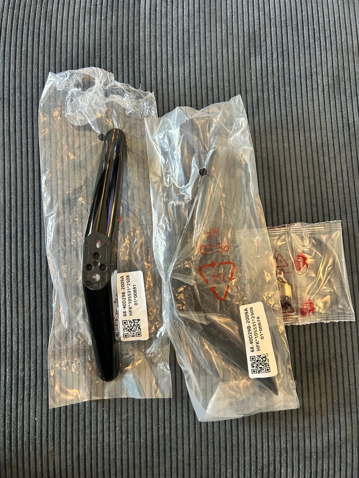 Originele standaard/poten voor TCL 43V6 TV (Nieuw), Ophalen of Verzenden, Nieuw