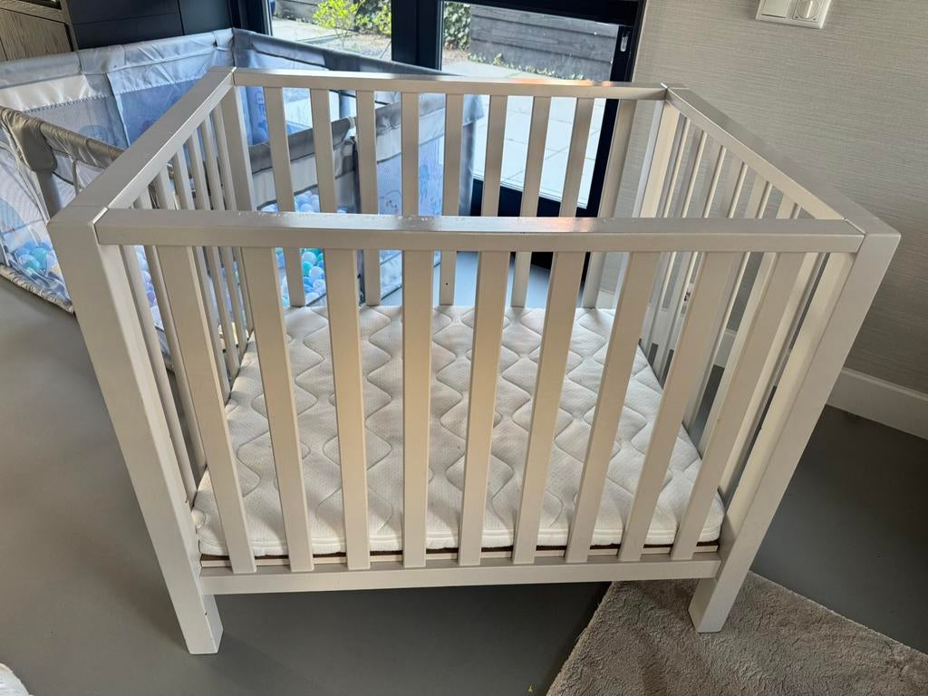 Baby box met matras, Ophalen of Verzenden, Gebruikt