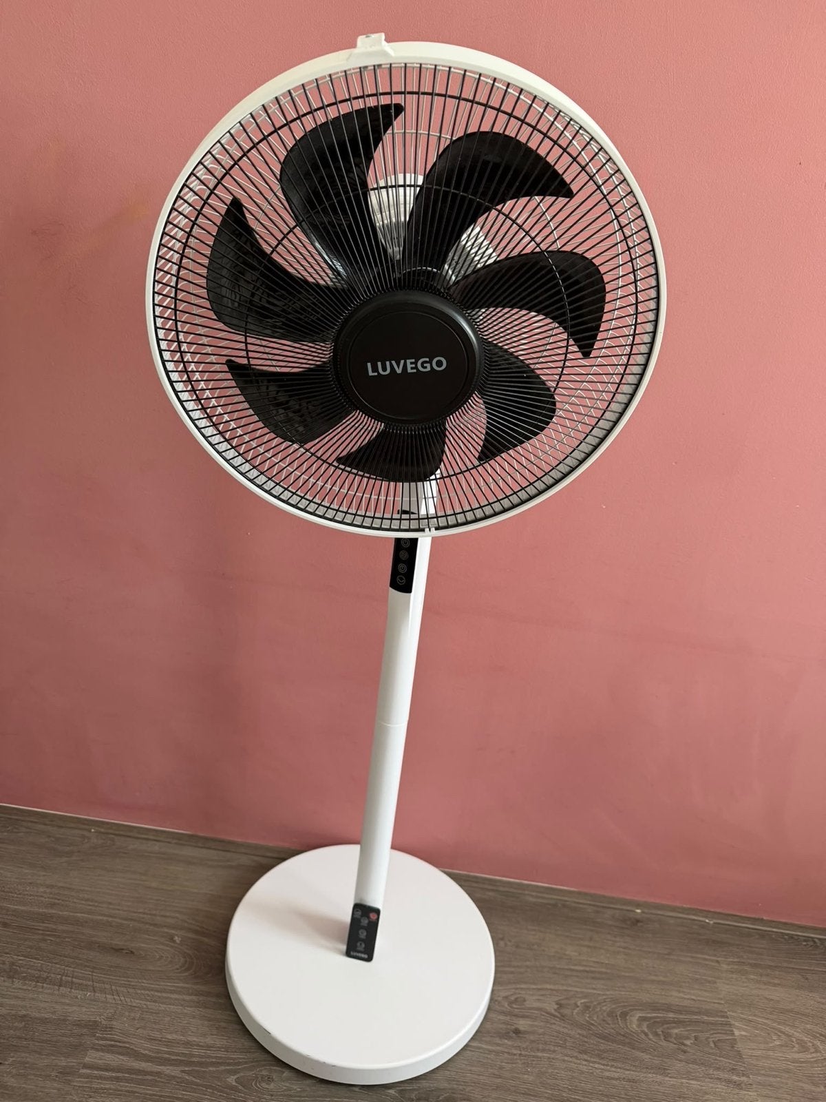 LUVEGO Statiefventilator met afstandsbediening, Witgoed en Apparatuur, Ophalen, Ventilator met afstandsbediening, Gebruikt, Statiefventilator