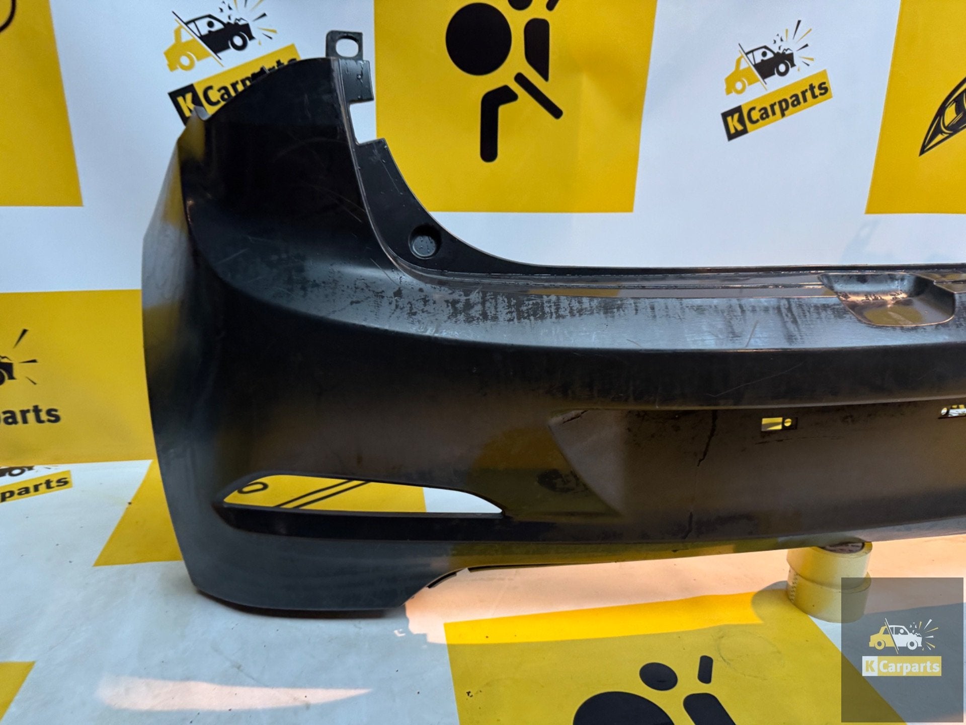 Hyundai i20 2014-2018 Achterbumper 86611-C8000/010, Gebruikt, Heolleung-ro 12
06797  Seoul, Ophalen of Verzenden, Info@hyundai.com