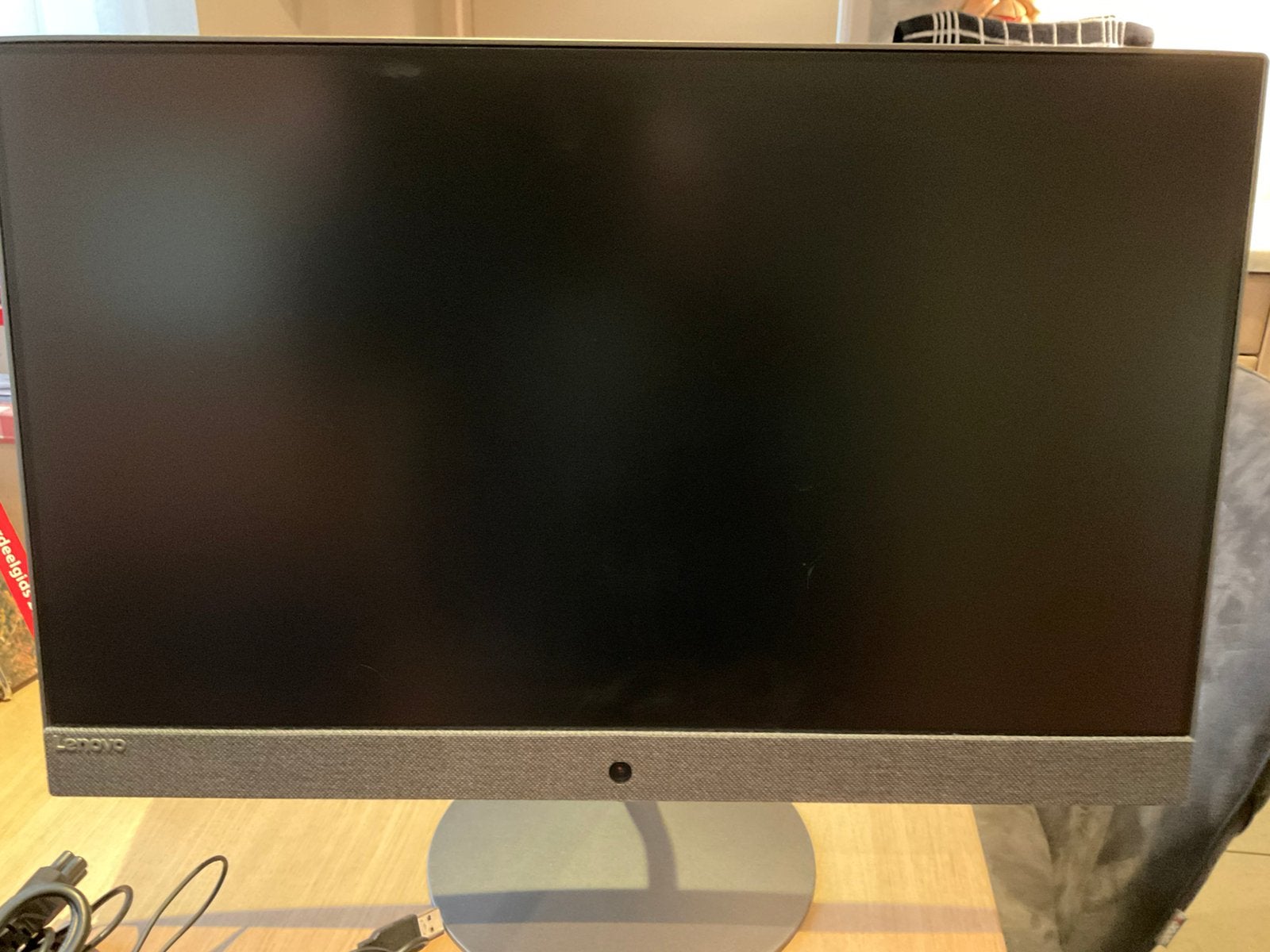 Lenovo all in one desktop AIO 17 8550U, Computers en Software, Monitoren, Ophalen, Touchscreen, Zo goed als nieuw, Overige typen