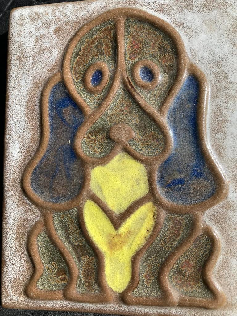 Oude Teckel Tegel Relief Hond Jaren 70 West Duitsland, Verzenden
