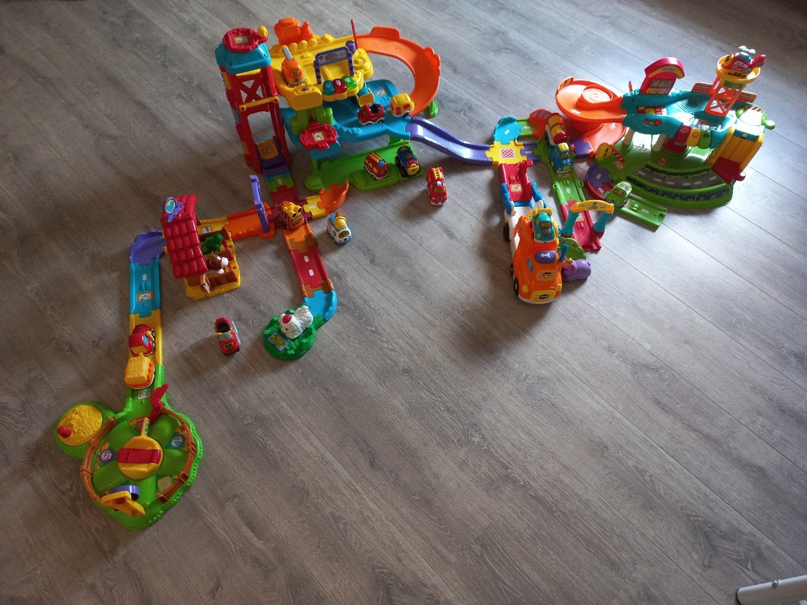 Groot VTech Toet Toet Auto's en Zoef Zoef Dieren speelset, Ophalen, Gebruikt