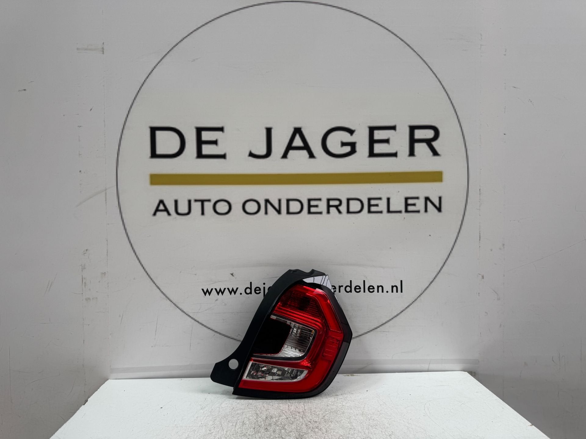 RENAULT TWINGO 3 FACELIFT ACHTERLICHT RECHTS 26550312R, Auto-onderdelen, Verlichting, Renault Group, Gebruikt, Contact.group@renault.com