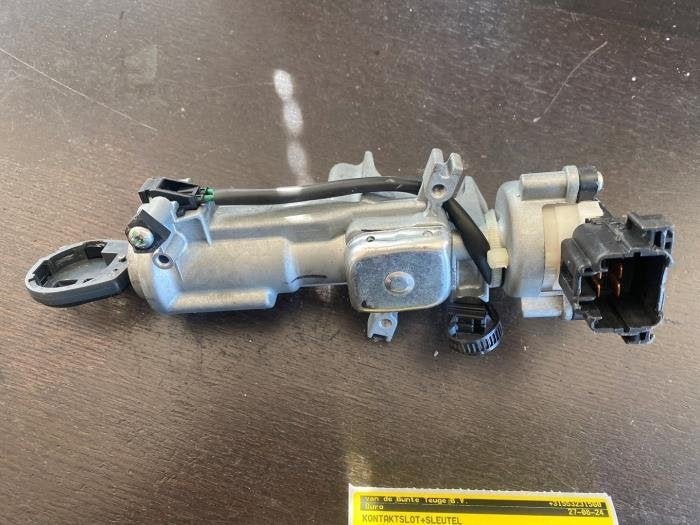 Kontaktslot + Sleutel van een Suzuki Alto, Gebruikt, -, -, -