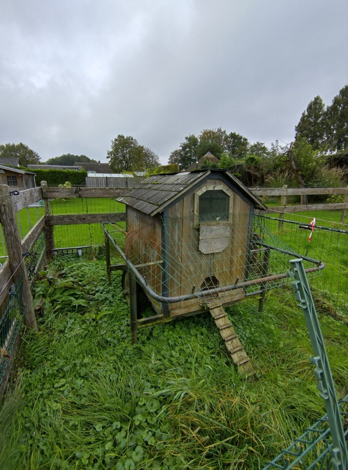 Melkmachine/kippenhok!, Dieren en Toebehoren, Pluimvee | Toebehoren, Ophalen, Kippenhok of Kippenren