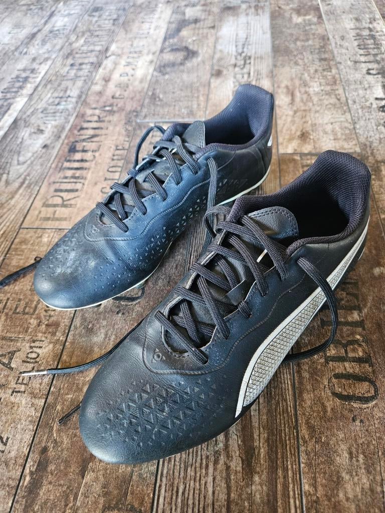 Voetbalschoenen, Sport en Fitness, Voetbal, Ophalen of Verzenden, Gebruikt, Schoenen