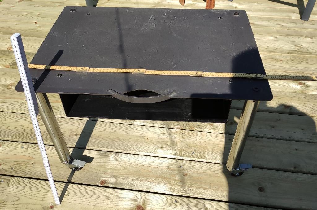 verrijdbare TV tafel op wielen, Ophalen, Gebruikt, 50 tot 100 cm, Minder dan 100 cm