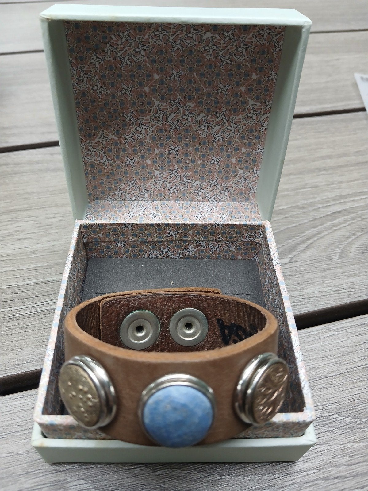 Noosa Amsterdam armband met blauwe steen en munten, maat S, Gebruikt, Bruin, Leer, Ophalen of Verzenden