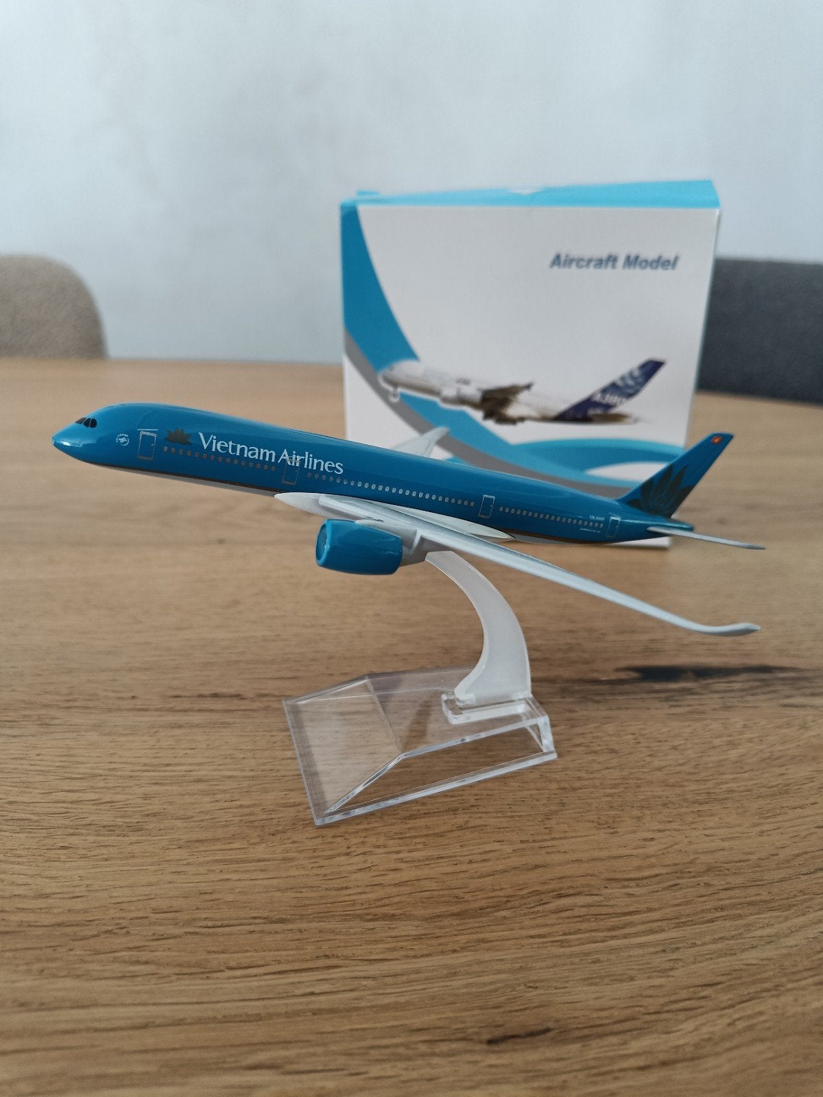 Vietnam Airlines Vliegtuigmodel - SkyTeam - Nieuw in doos, Overige merken, Nieuw, Ophalen of Verzenden, Groter dan 1:72