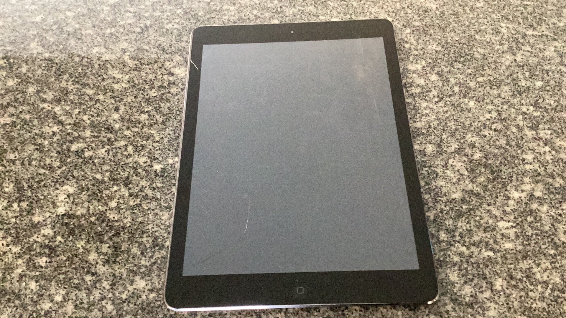 Apple iPad Air (model A1474) - Wi-Fi, Computers en Software, Apple iPads, Gebruikt, Apple iPad Air, 16 GB, Wi-Fi