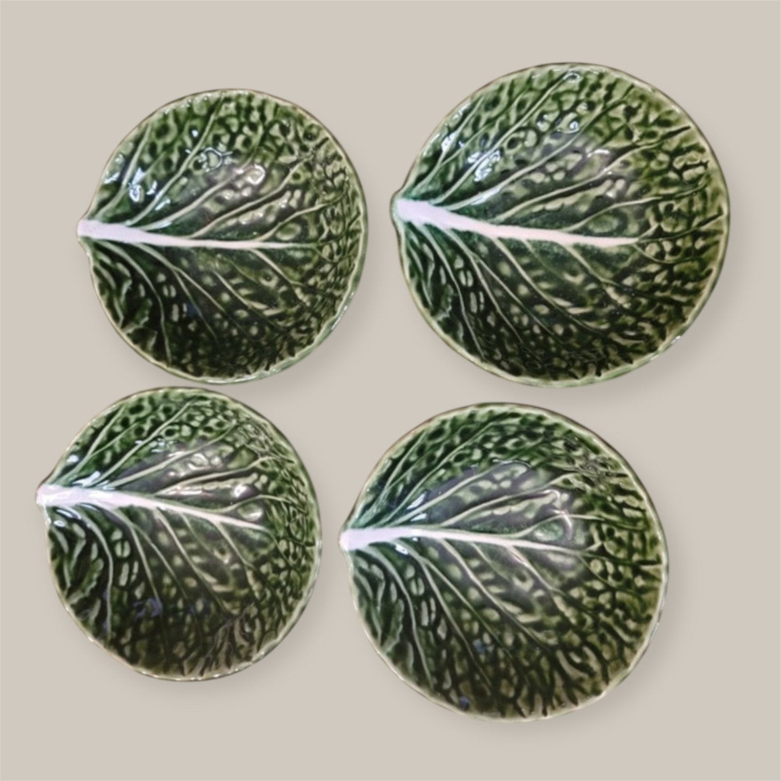Set 4 vintage koolblad kommen portugese geglazuur faience, Verzenden