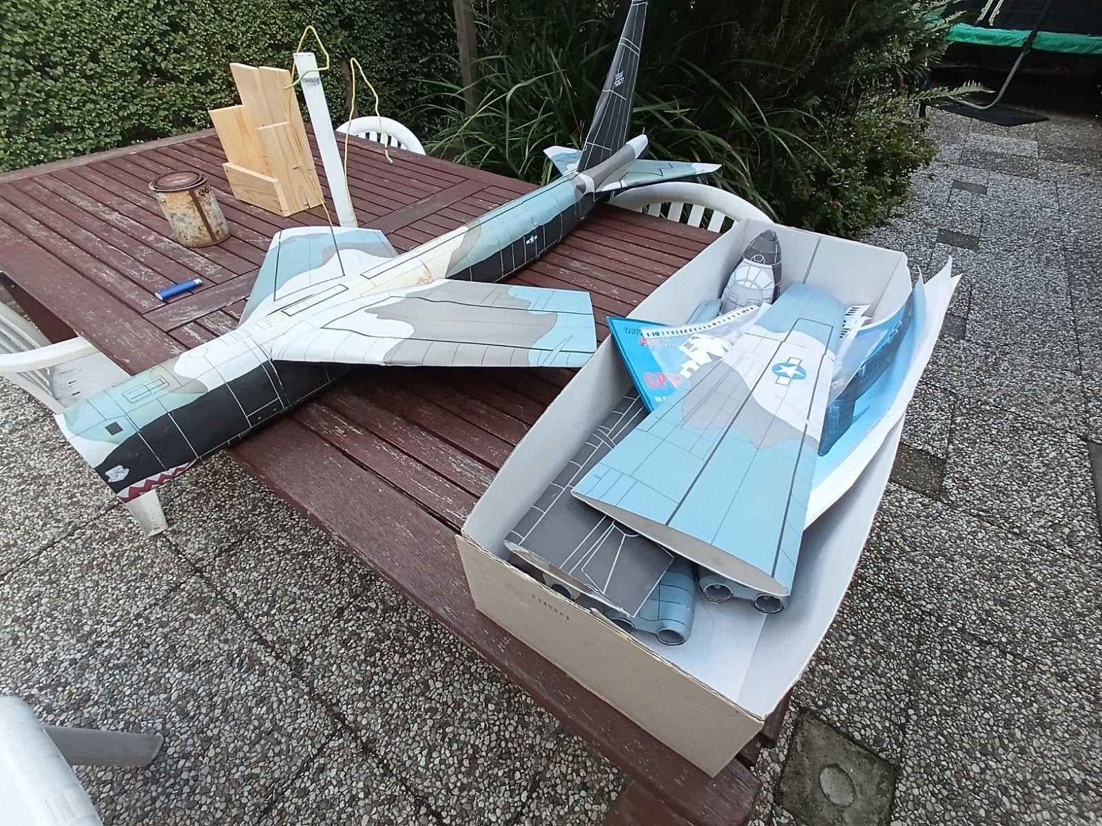 GPM 066, B-52D 1:32 gigantisch, karton - GRATIS !!, Gebruikt, Groter dan 1:72, Vliegtuig, Ophalen
