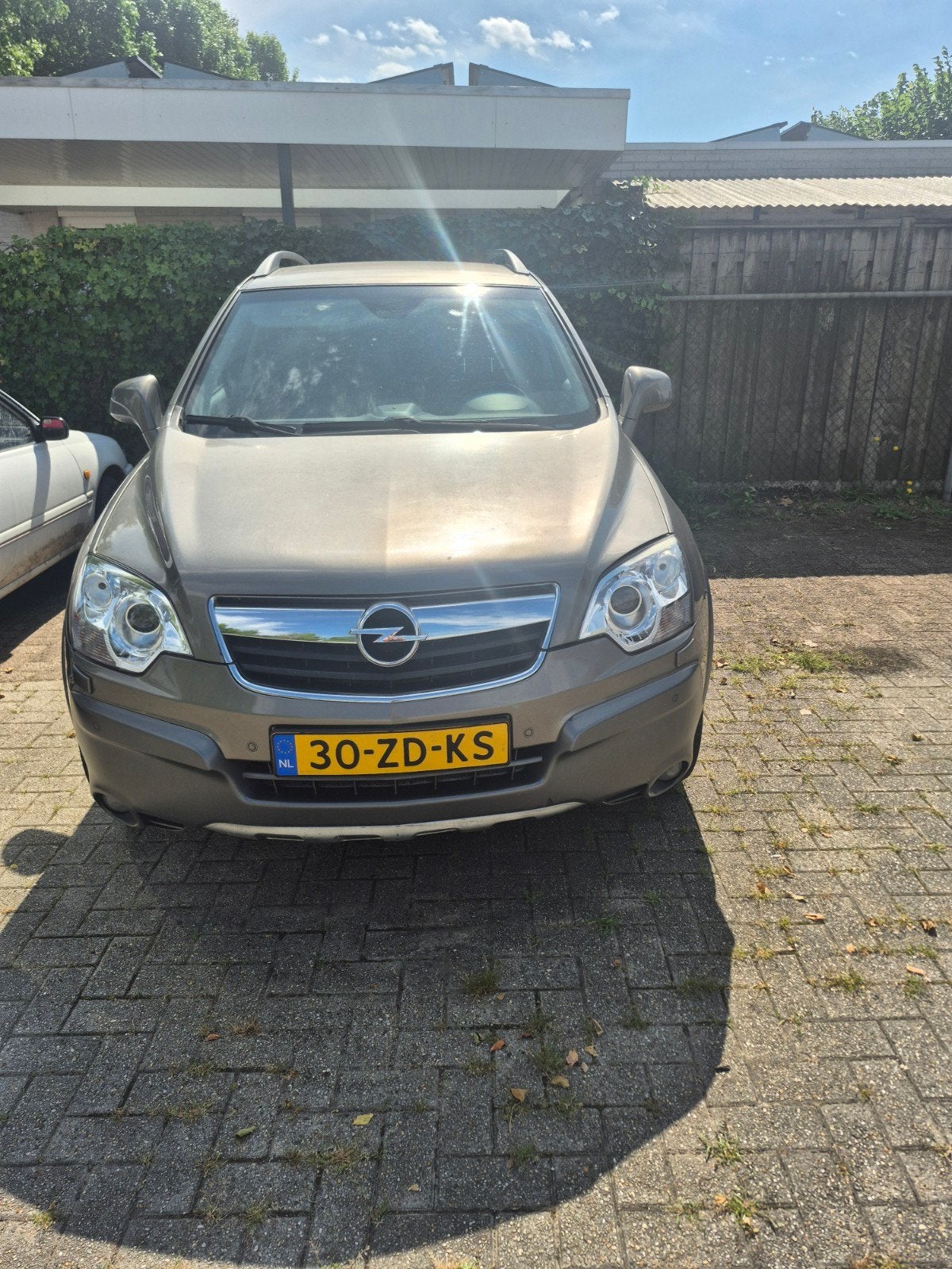 Opel Antara 3.2 24V AUT 2008 Beige DYNAMO DEFECT, Auto's, Automaat, 3195 cc, 227 pk, 2000 kg