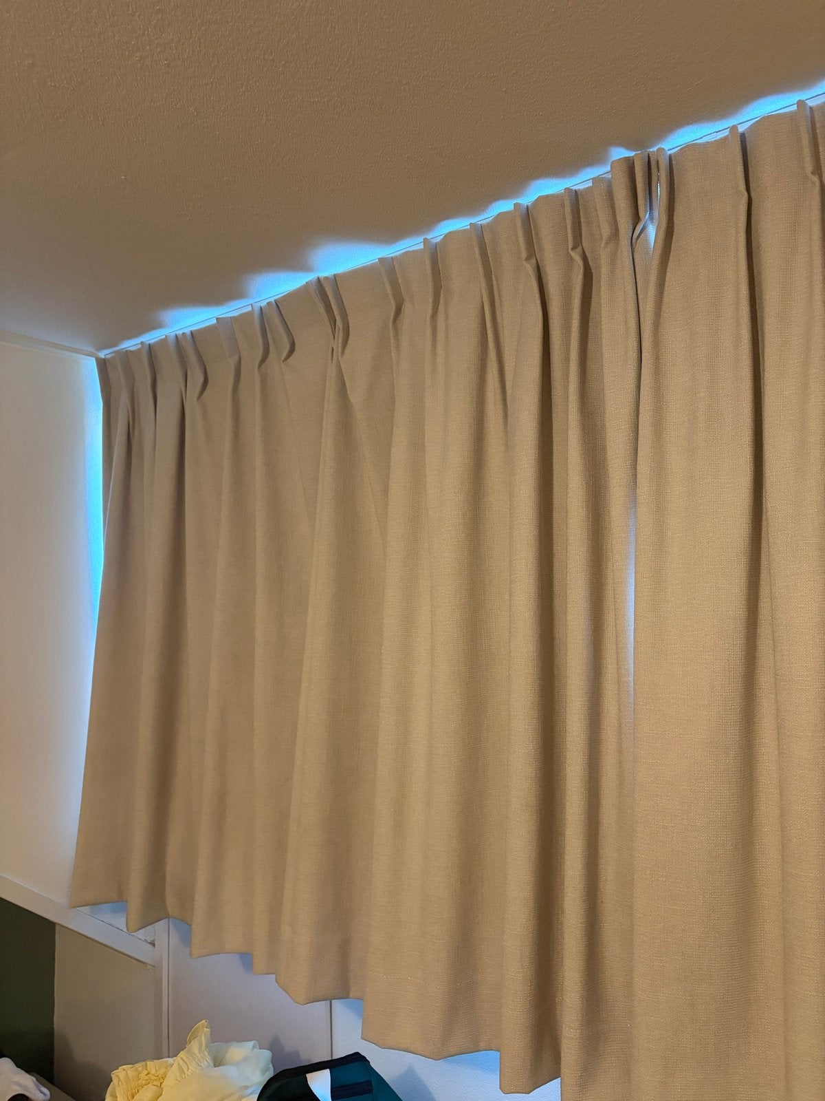 Op maat gemaakte gordijnen voor dakkapel, Ophalen, Plooiafwerking, Beige, Zo goed als nieuw