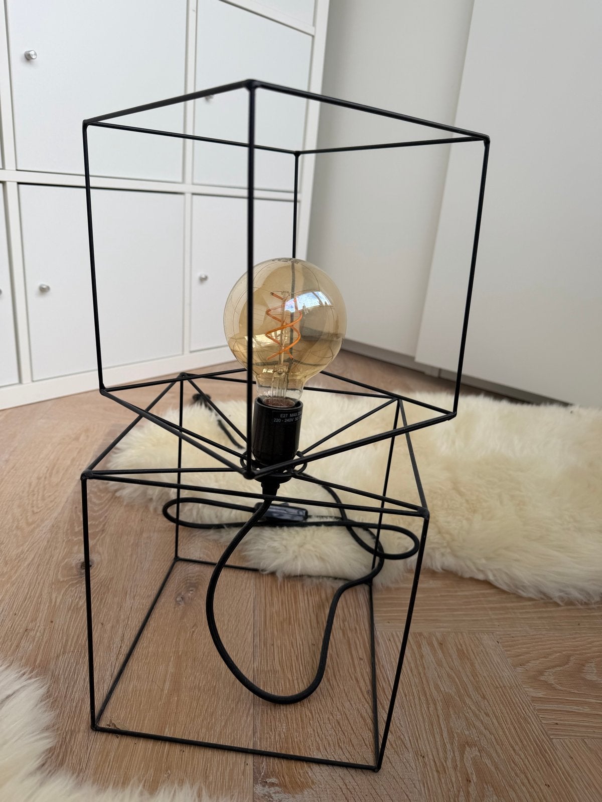 Design Tafellamp - Twee Draaibare Kubussen, Ophalen of Verzenden, Gebruikt, Metaal, Minder dan 50 cm