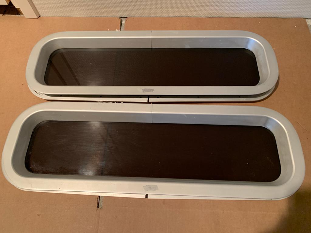 Set van 2 gebruikte aluminium Gebo patrijspoorten, Ophalen of Verzenden, Gebruikt, Overige typen