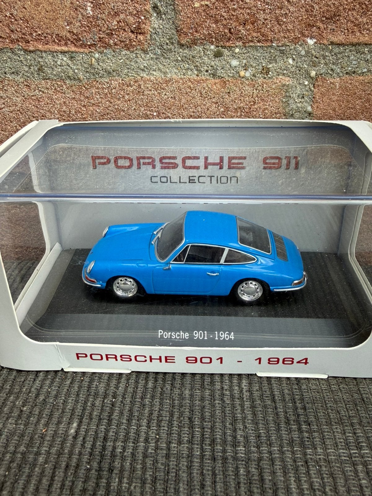 1:43 Porsche 911 901-1964 ……. 12,50, Ophalen of Verzenden, Zo goed als nieuw, Auto, Overige merken