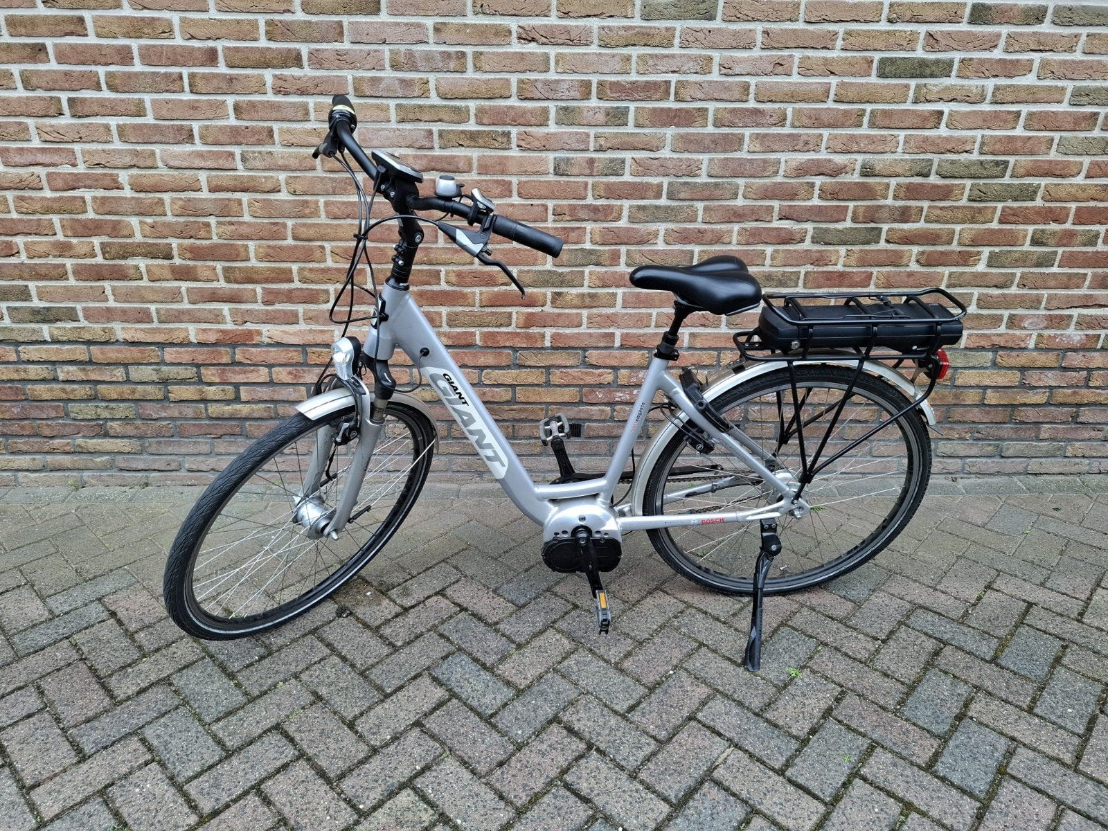 Elektrische fiets Giant met middenmotor, Fietsen en Brommers, Elektrische fietsen, Ophalen, Overige merken