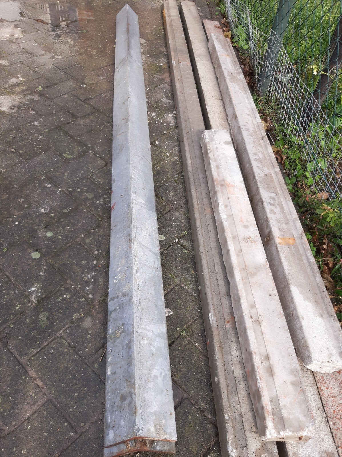 Betonnen lateien, Ophalen, Gebruikt