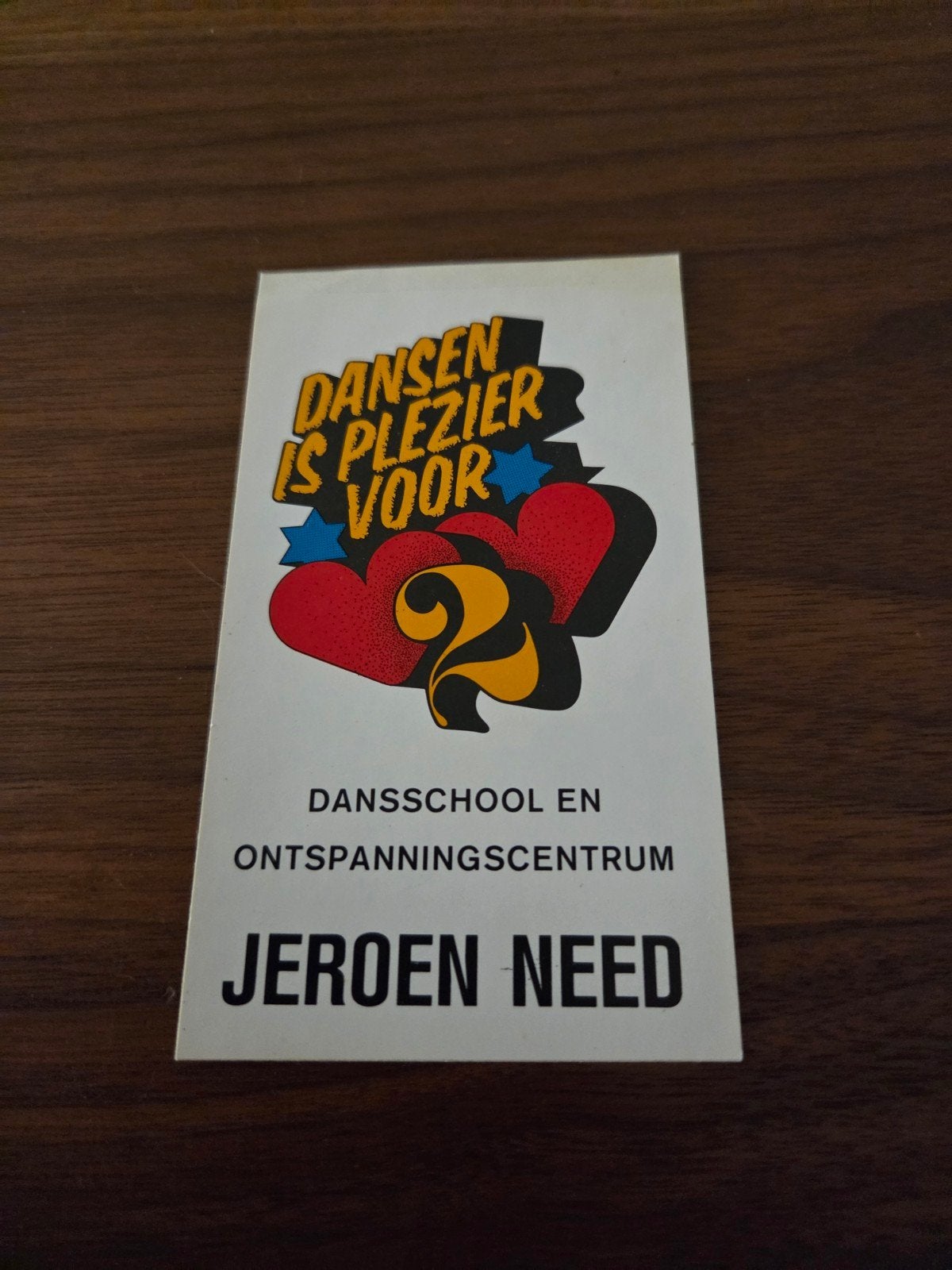 1496 Sticker Dansschool Jeroen Need - Dansen is Plezier, Ophalen of Verzenden, Gebruikt, Overige typen