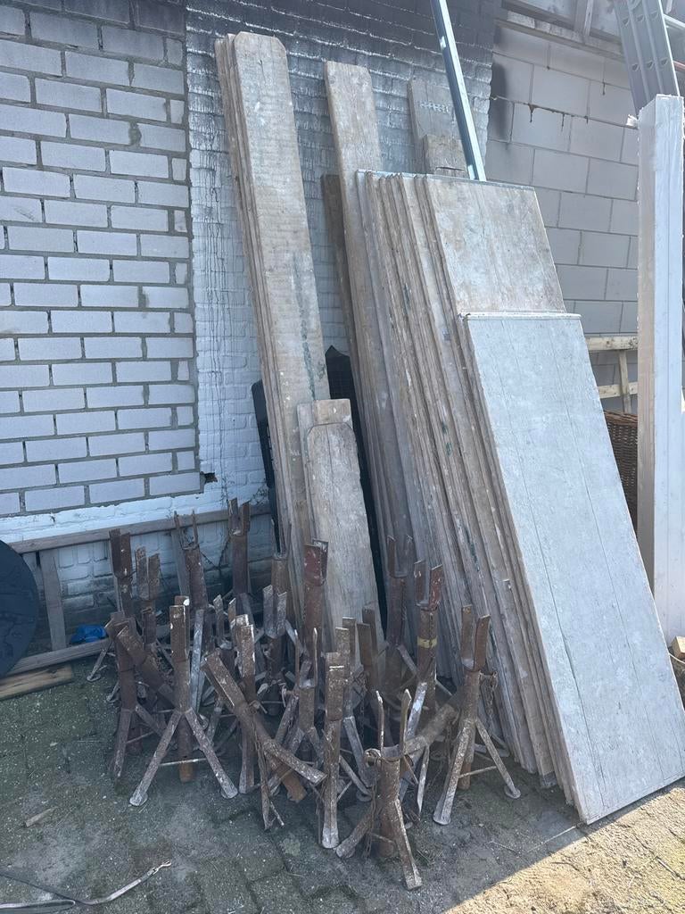 Gebruikte steigerplanken en schragen, Doe-het-zelf en Verbouw, Steigers, Ophalen, Gebruikt, Overige typen, Minder dan 2 meter