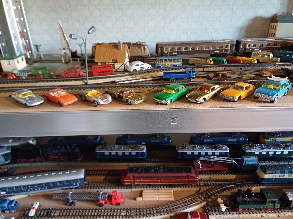 siku v serie oude nette modellen van de vorige eeuw., Hobby en Vrije tijd, Ophalen of Verzenden, Zo goed als nieuw, Auto