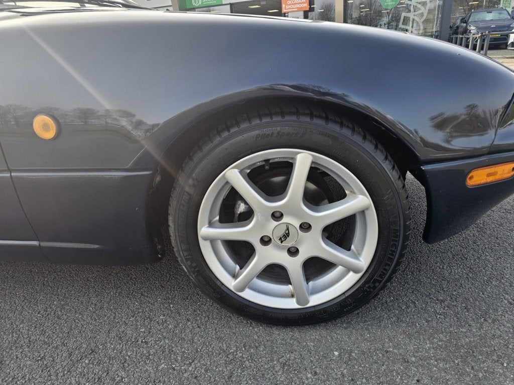 Mazda MX-5 1.6i | Hardtop | Nieuw interieur | (bj 1997), foto 7