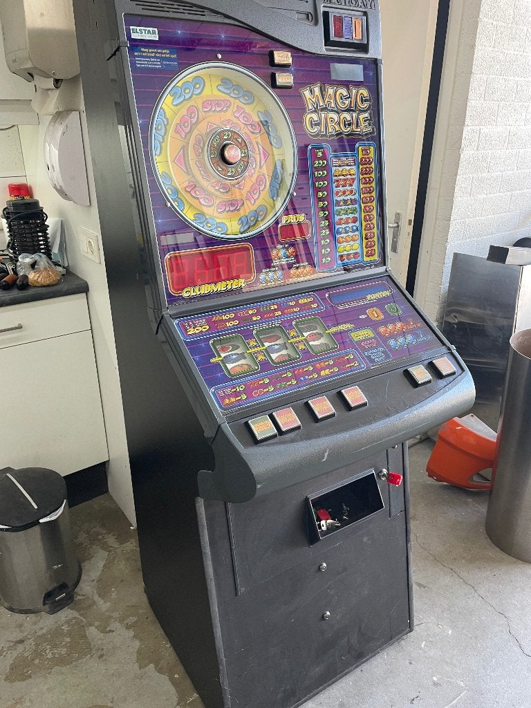 fruitautomaat, Verzamelen, Automaten | Gokkasten en Fruitautomaten, Euro, Ophalen, Gebruikt, Met sleutels