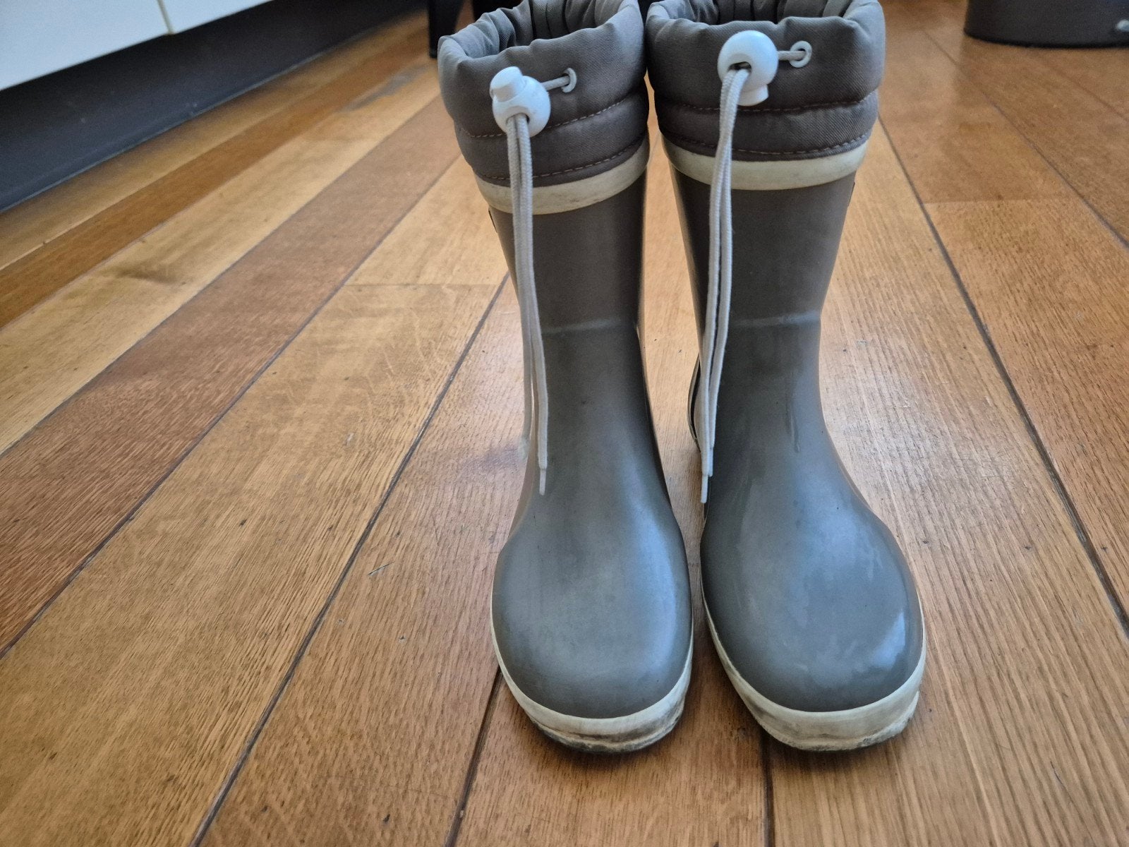 Bergstein regenlaarzen Taupe maat 32, Ophalen, Gebruikt, Jongen of Meisje, Laarzen