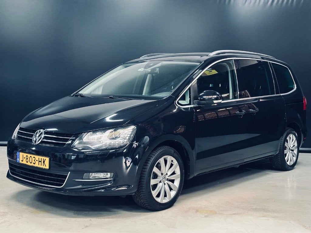 Volkswagen Sharan 1.4 TSI – Ruime, 7 persoons gezinsauto!, Auto's, Volkswagen, Voorwielaandrijving, Euro 5, 1800 kg, Zwart