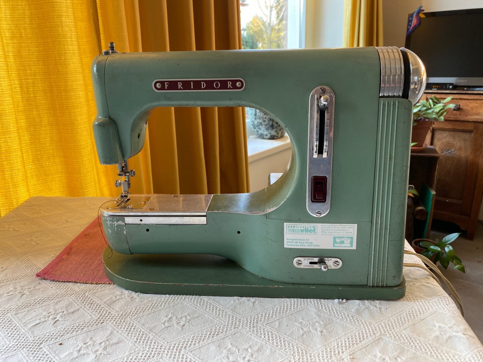 Fridor naaimachine vintage, Ophalen