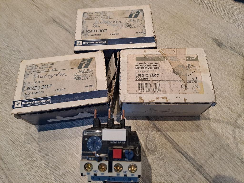 3 overbelastingsrelais LR2D1307 Telemec, Ophalen of Verzenden, Nieuw