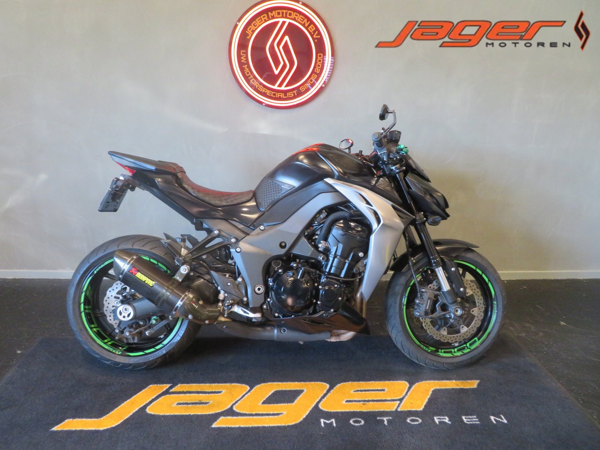 Kawasaki Z 1000 Z1000 ABS AKRA TOPPER! (bj 2019), 1015 cc, Naked bike, Gebruikt, Bedrijf