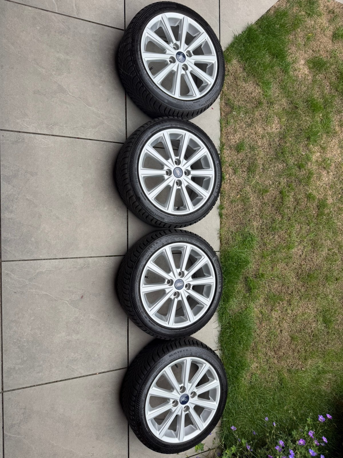 Ford Fiesta Lichtmetalen Velgen met Winterbanden, Ophalen, 16 inch, Banden en Velgen, Nieuw