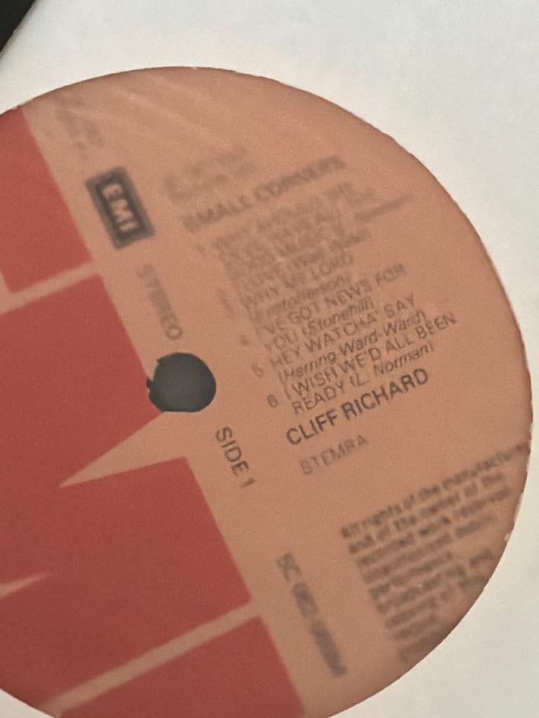 Cliff Richard - Small Corners (Vinyl, Nieuwstaat), Ophalen of Verzenden, 1980 - 1989, Zo goed als nieuw, 12 inch