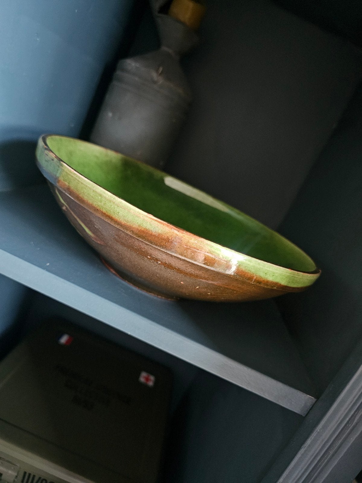 Vintage Groene Schaal met Bruine Buitenkant - Uniek Oudje, Ophalen