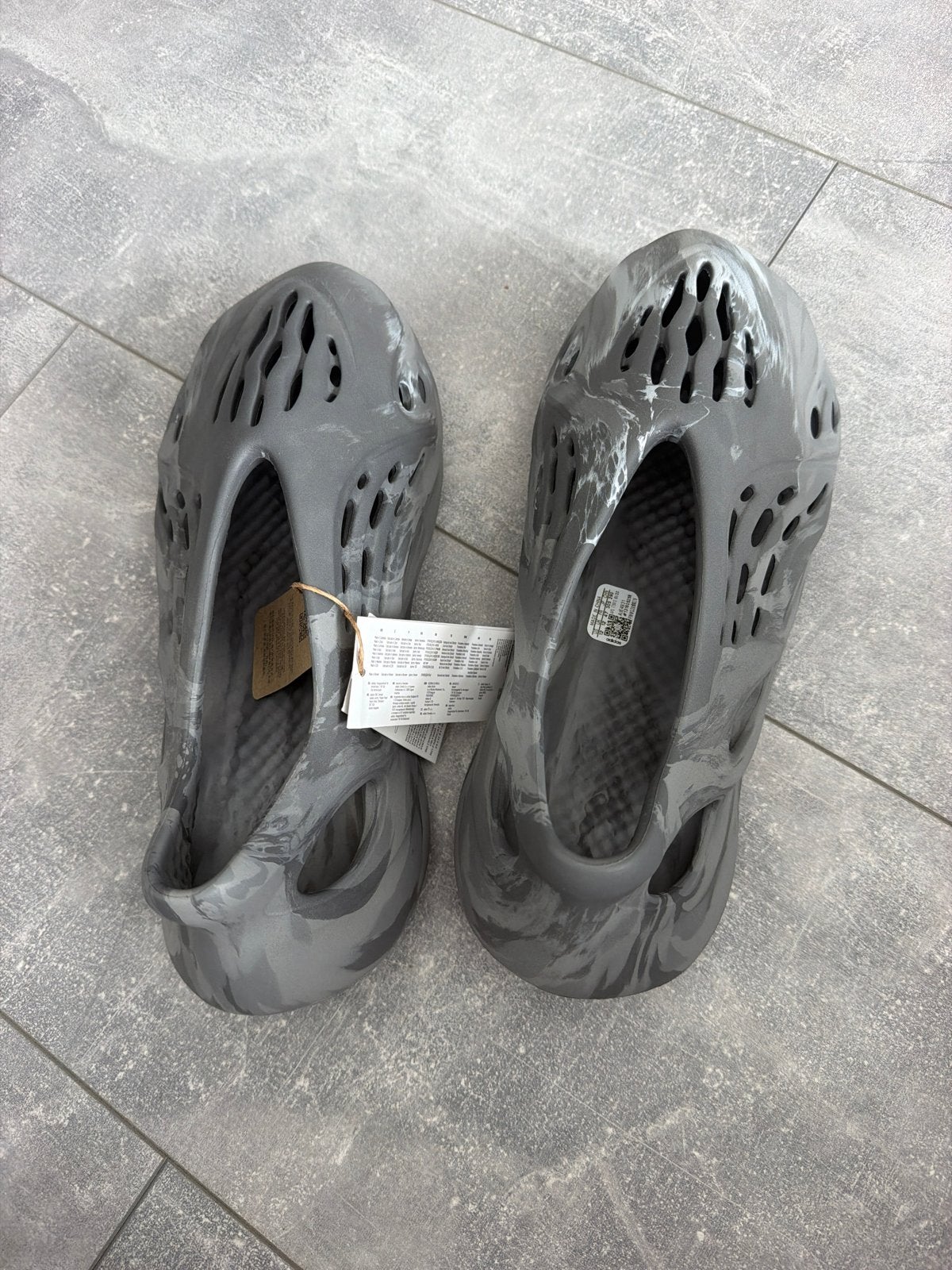 Yeezy Foam Runner - MX/Granite - Grijs - Maat 47 - NIEUW, Kleding | Heren, Ophalen of Verzenden, Nieuw