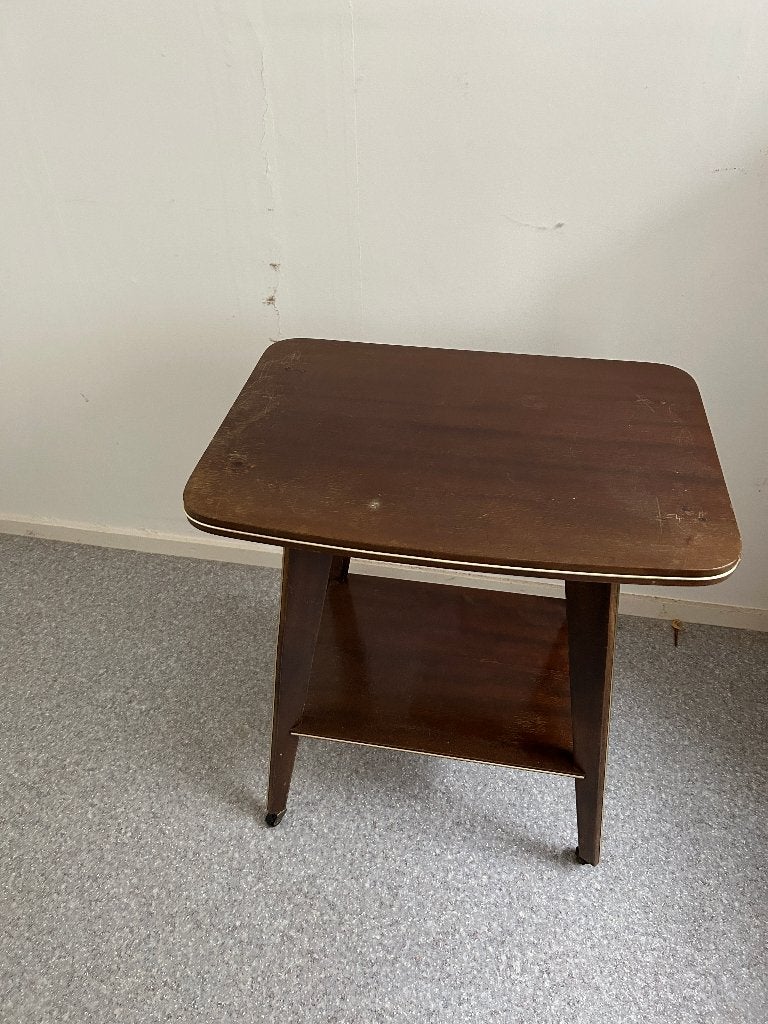 retro bijzet tafel op wieltjes, Gebruikt, 50 tot 100 cm, Ophalen, Overige houtsoorten