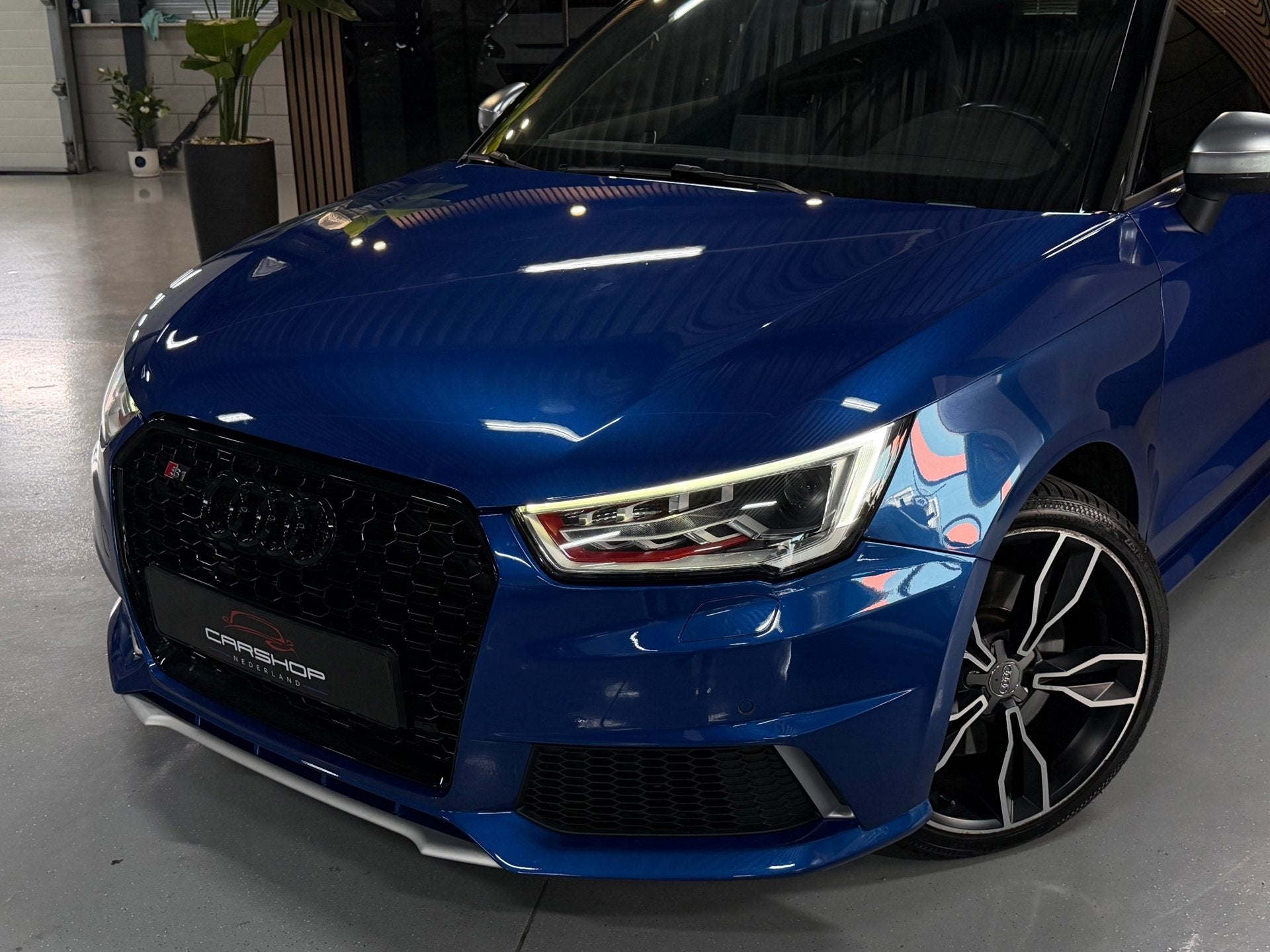 Audi S1 2.0 TFSI Quattro Pro Line Plus LED/CRUISE/NAVI/PDC, Gebruikt, 4 cilinders, 1984 cc, Leder en Stof