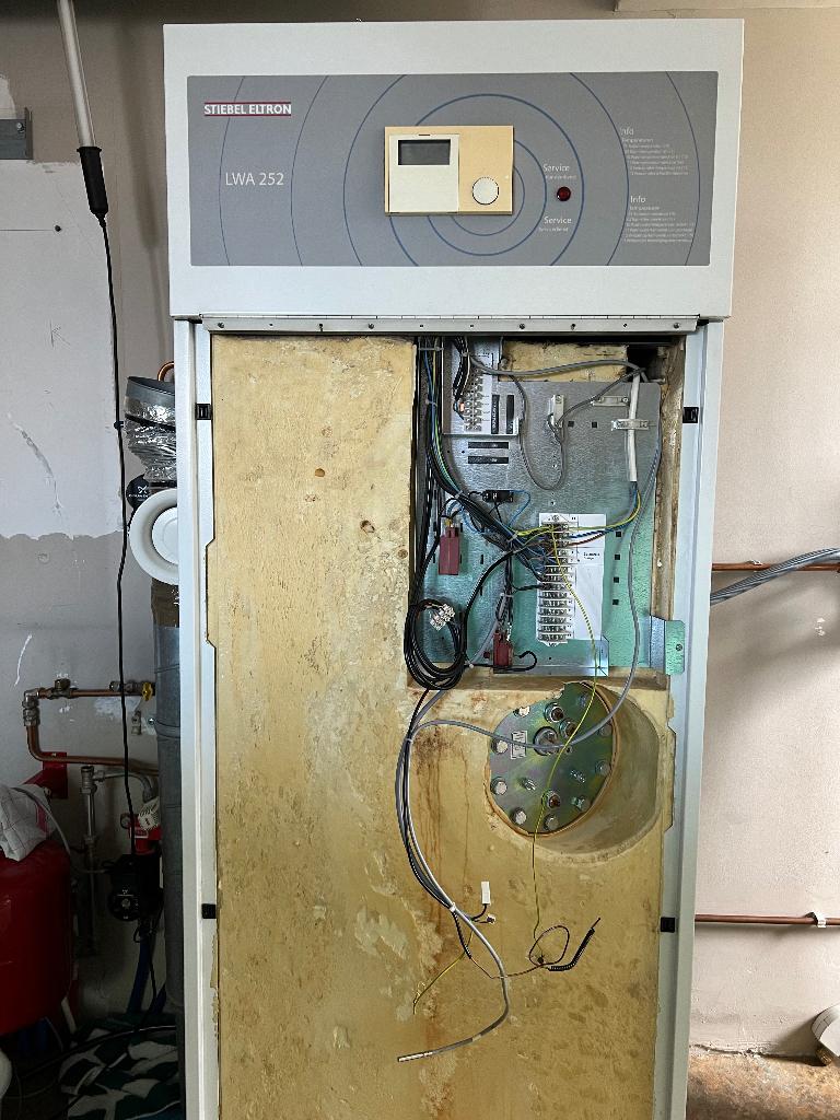 Kabelboom voor Stiebel Eltron warmtepompboiler LWA 252, Ophalen, Gebruikt, 100 liter of meer, Onderdeel