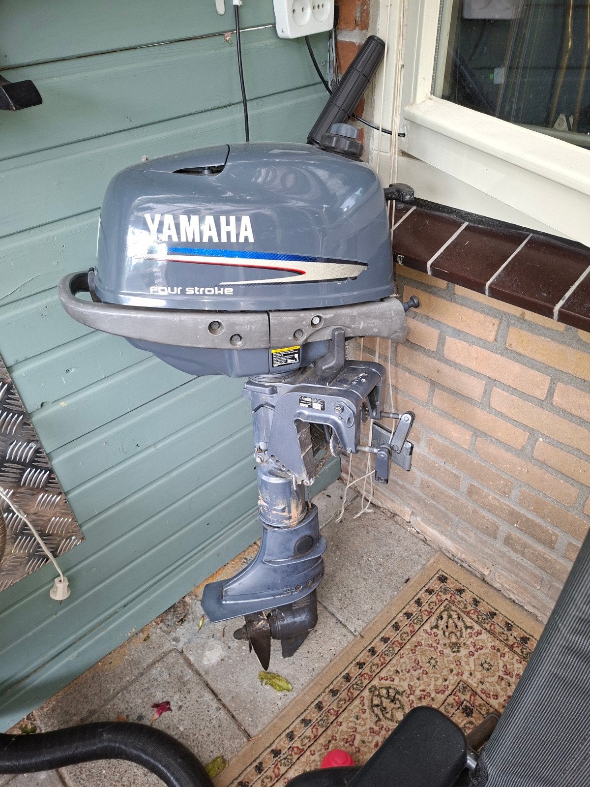 4 pk yamaha kortstaart en 5 pk yamaha langstaart four stroke, Ophalen, Benzine, 5 tot 10 pk