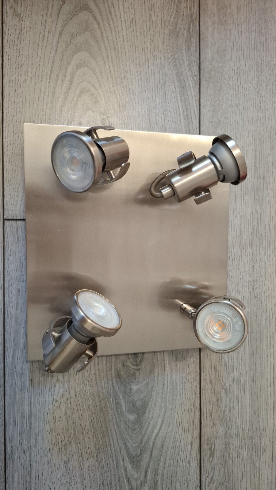 Moderne plafondspot met 4 LED-lampen, geborsteld metaal, Huis en Inrichting, Geschikt voor plafondmontage, Ophalen of Verzenden