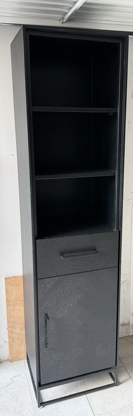Boekenkast Veneta – 49x40x193 – Zwart, Ophalen, Gebruikt