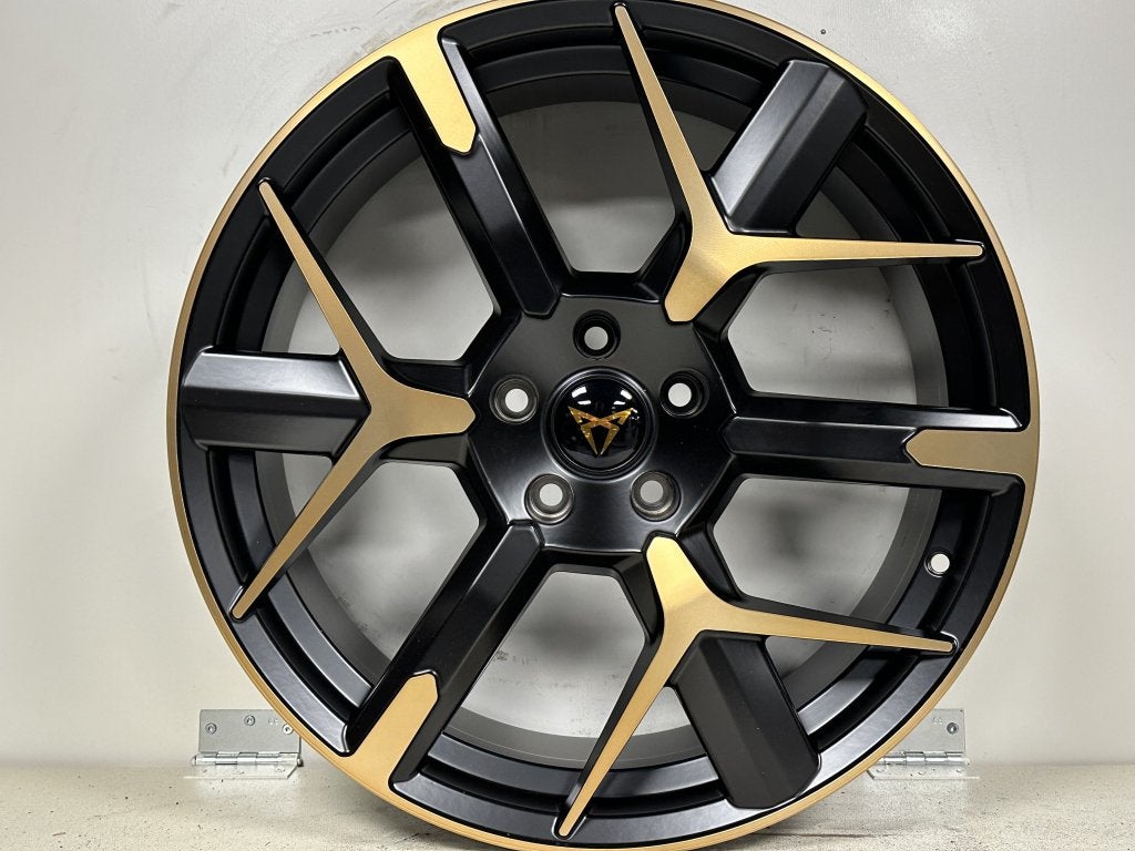 19 inch Cupra 8x19 et45 235/35/19 235/40/19 5x112 Bronze, 19 inch, Handelsnaam fabrikant, Banden en Velgen, Nieuw